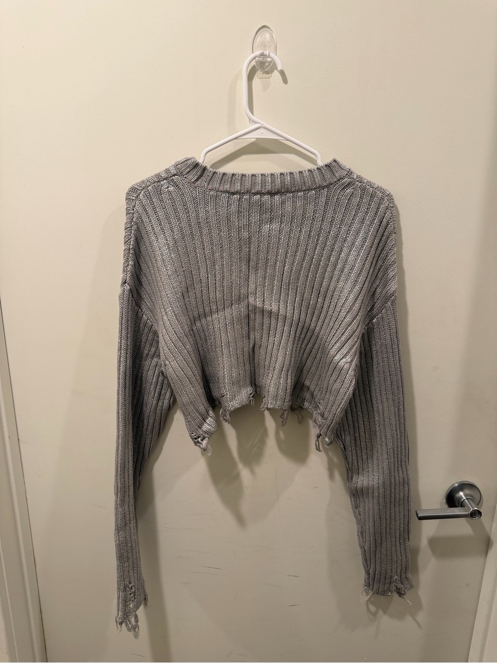 Silver Cropped Ribbed Sweater - Picture 4 of 4